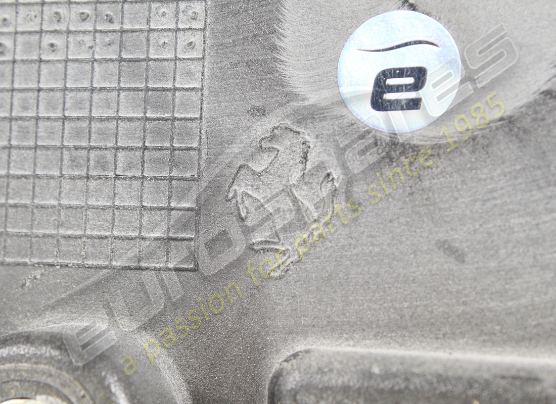 used ferrari complete front part. part number 855461 (4)