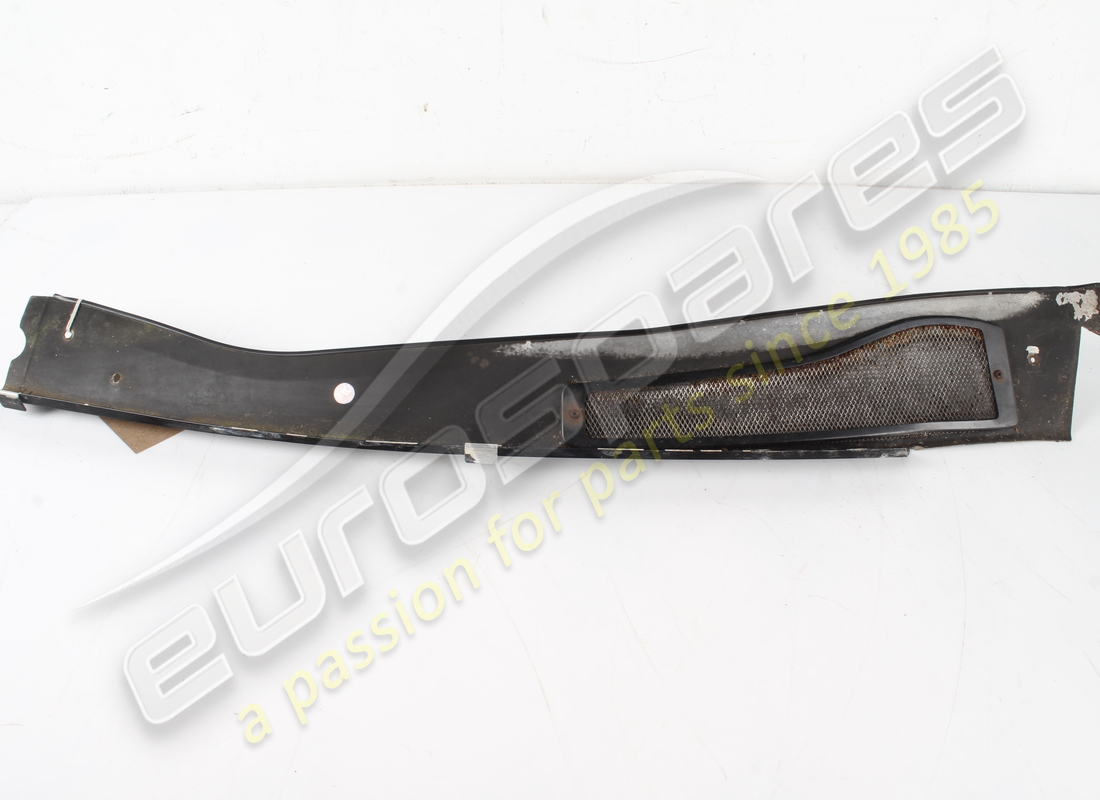 MOLDURA EXTERIOR IZQUIERDA USADA Ferrari PARA GB/AUS. NÚMERO DE PIEZA 65241900 (1)