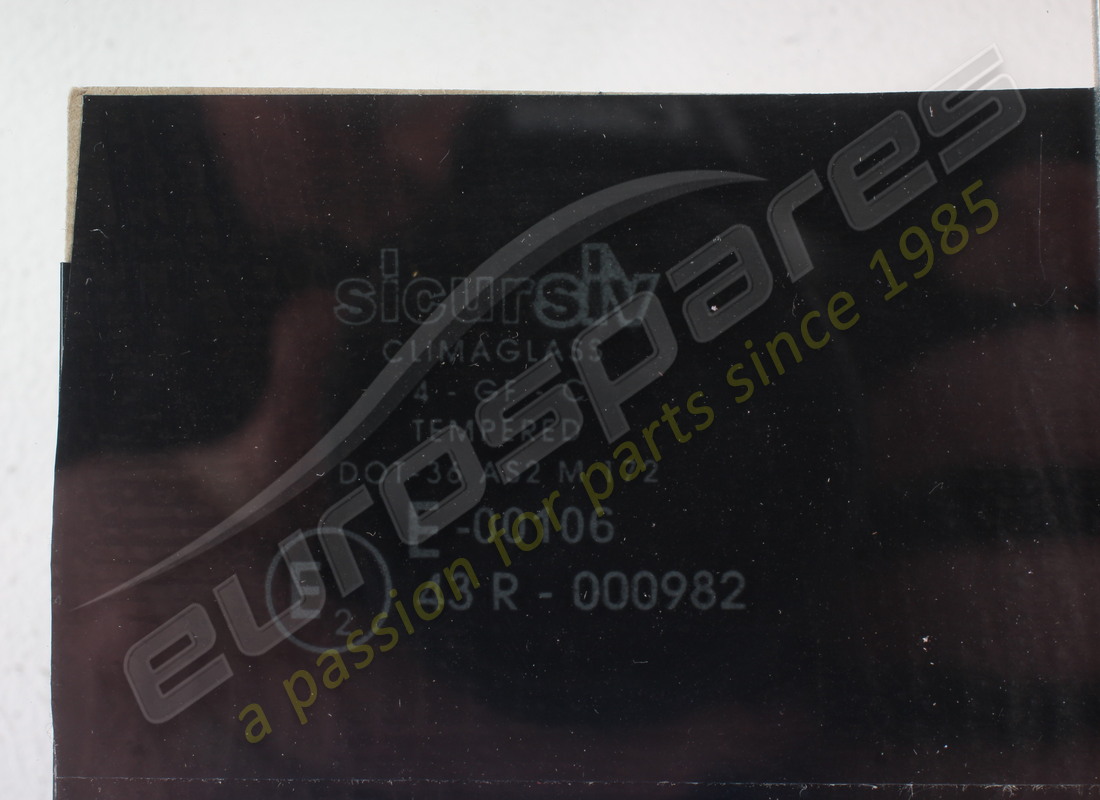 nueva ventana trasera lateral rl oem. número de pieza 007017007 (2)