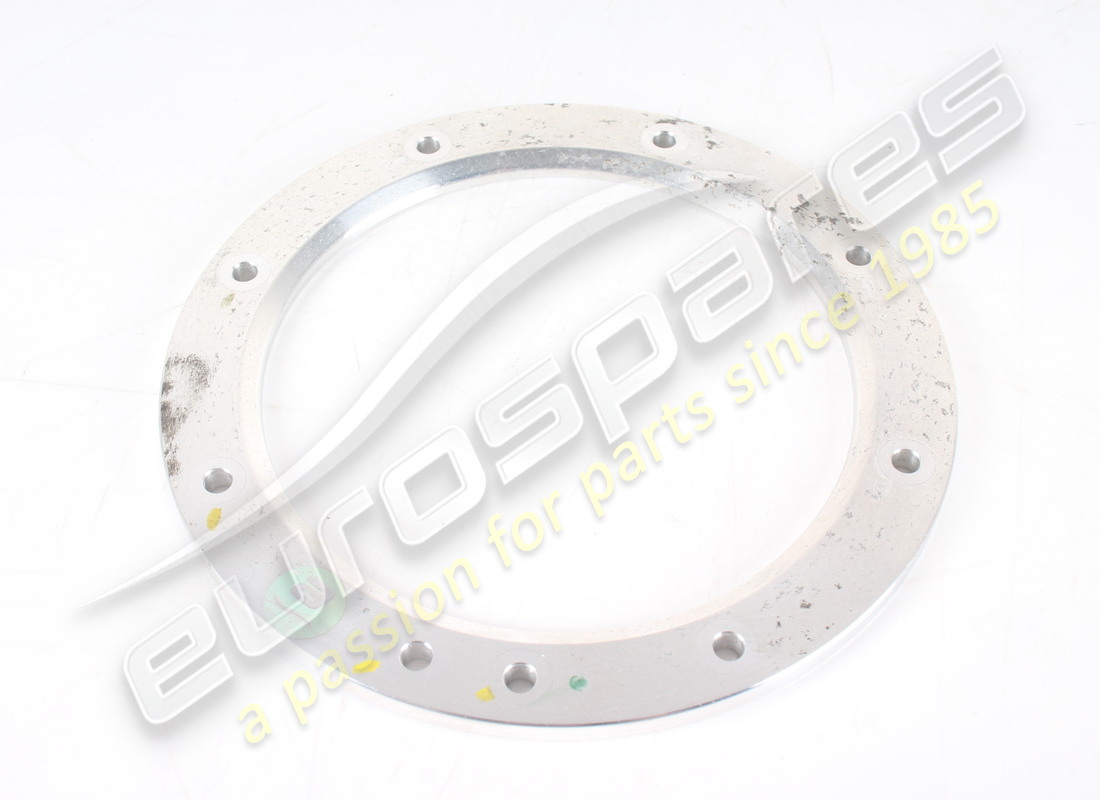 ANILLO DE SUJECIÓN USADO Ferrari. NÚMERO DE PIEZA 275998 (1)