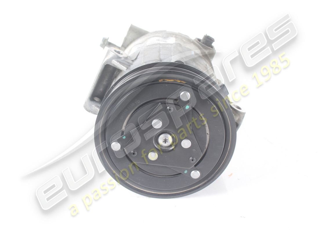 compresor de aire acondicionado ferrari usado. número de parte 333331 (2)