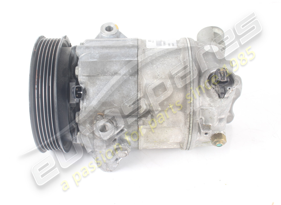 compresor de aire acondicionado ferrari usado. número de parte 333331 (3)