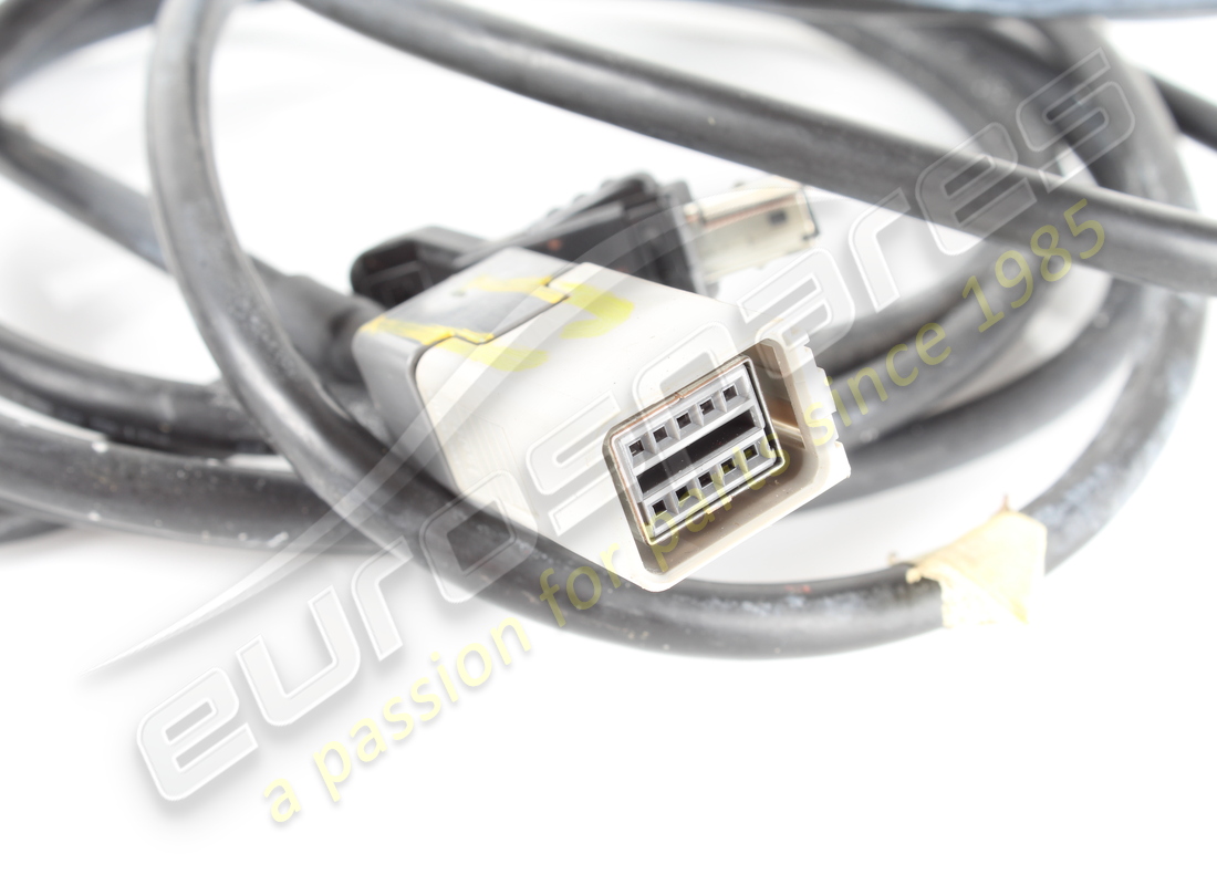 cable lvds nqs-ntm ferrari usado. número de parte 305233 (3)
