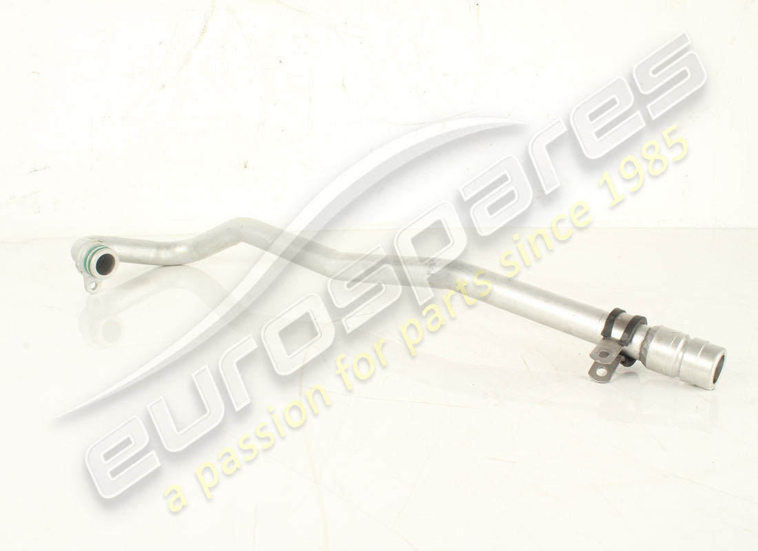 TUBO DE RETORNO DE ACEITE DE MOTOR USADO Ferrari DE . NÚMERO DE PIEZA 311558 (1)