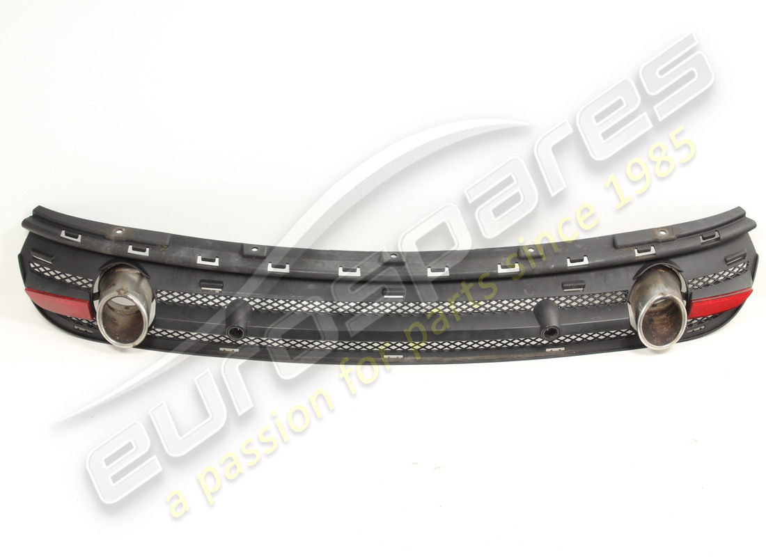 PARRILLA TRASERA Eurospares USADA CON PUNTAS DE ESCAPE Y REFLECTORES. NÚMERO DE PARTE EAP1392862 (1)