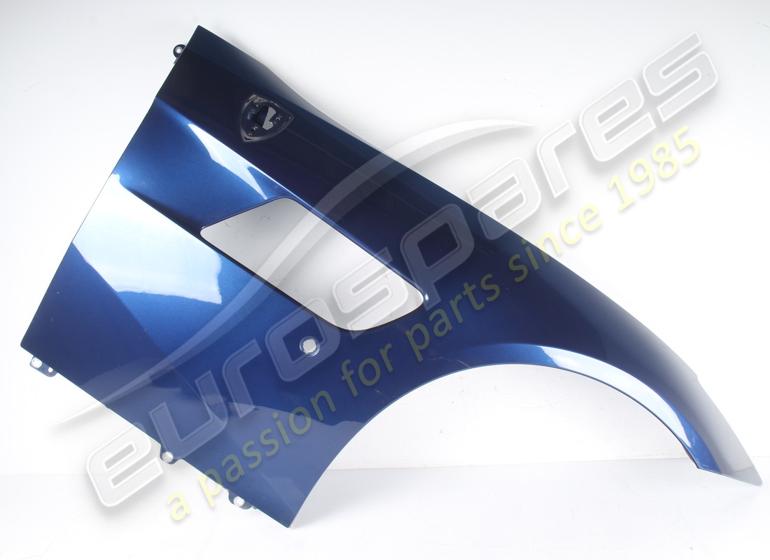 GUARDABARROS DELANTERO DERECHO COMPLETO Ferrari USADO. NÚMERO DE PARTE 86519911 (1) GUARDABARROS DELANTERO DERECHO COMPLETO Ferrari USADO. NÚMERO DE PARTE 86519911 (1)