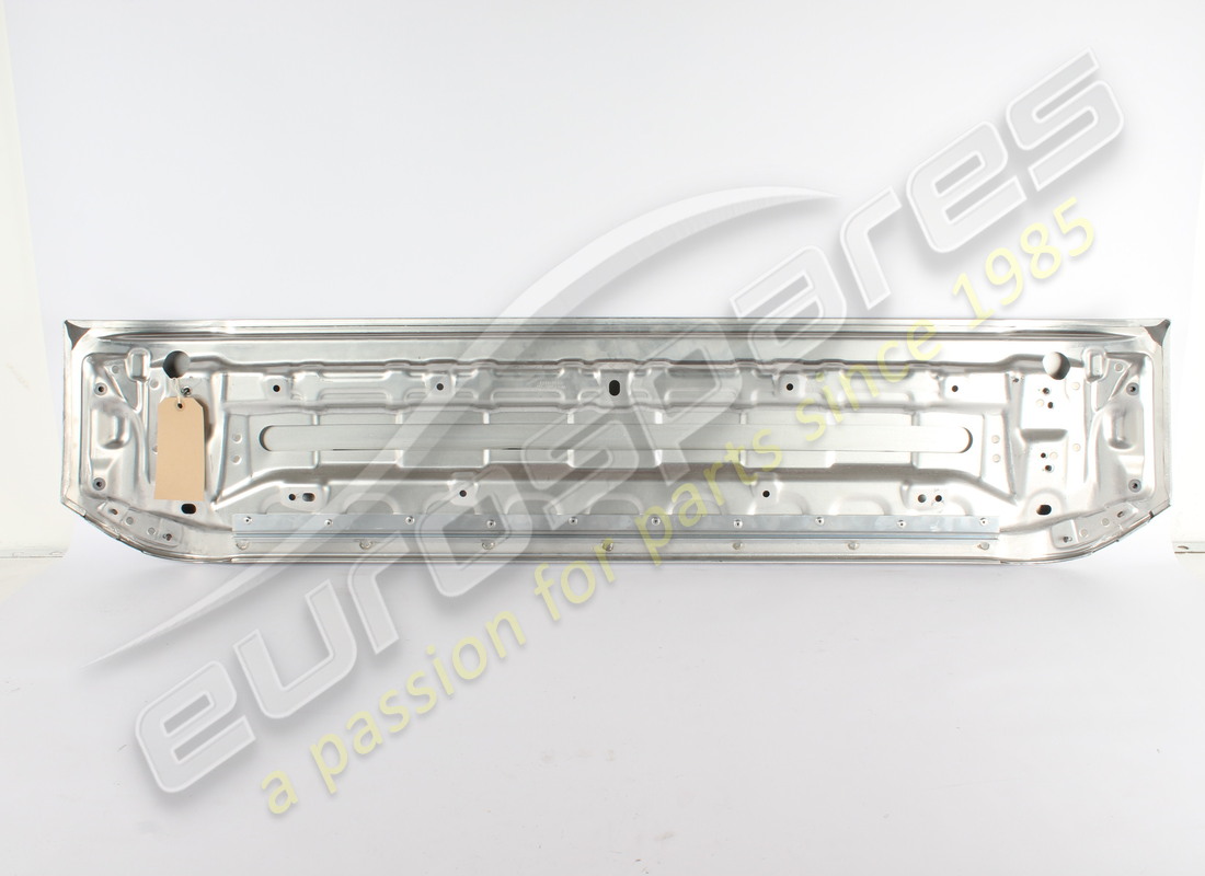 panel trasero nuevo ferrari completo con fijación. número de pieza 805178 (2)