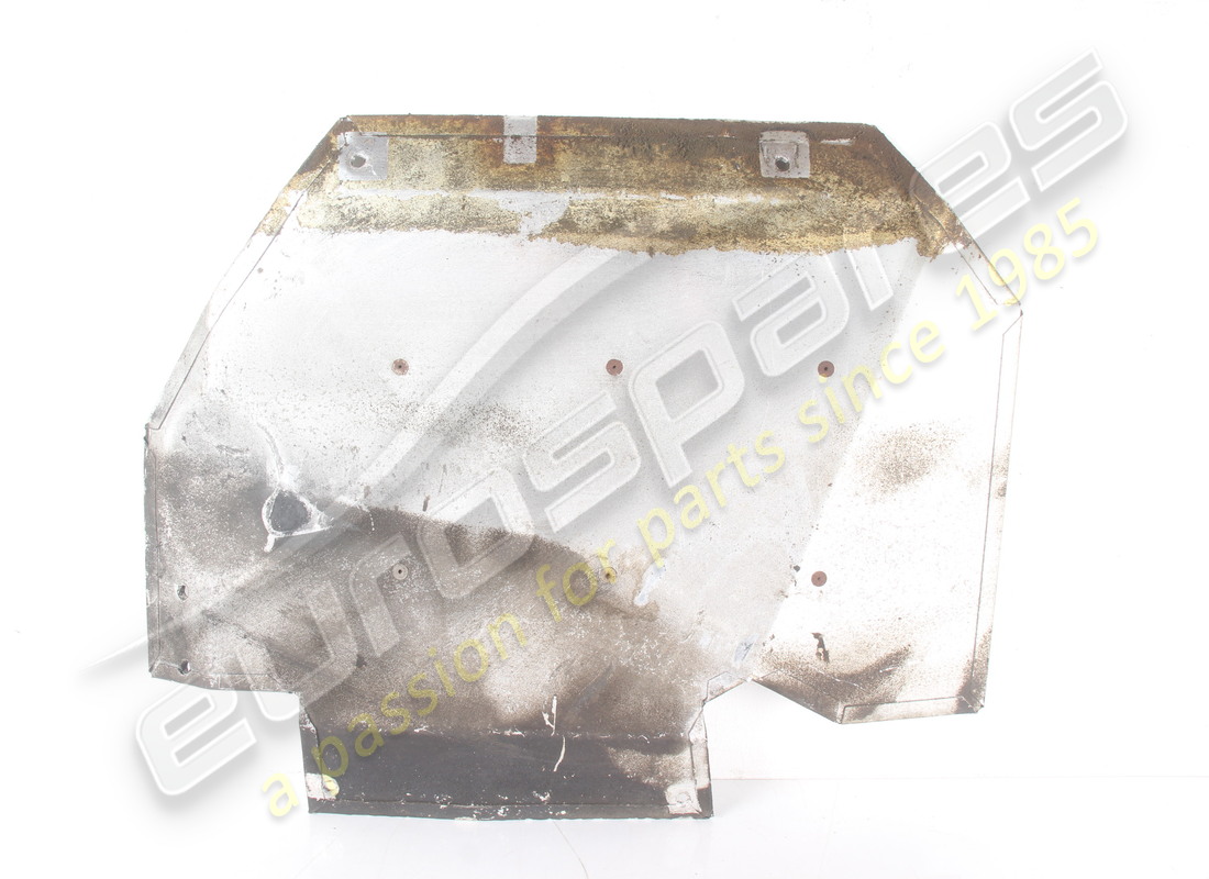 ESCUDO TÉRMICO Ferrari USADO *?* . NÚMERO DE PARTE 118632 (1)