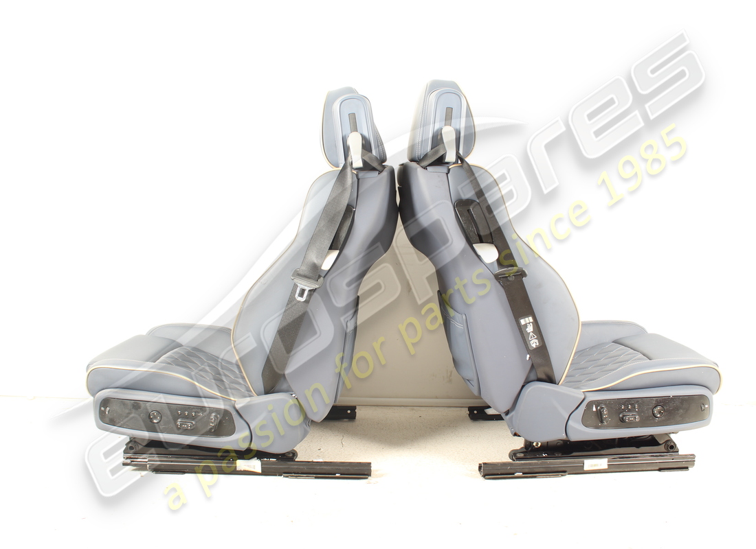 JUEGO DE ASIENTOS USADO FERRARI. NÚMERO DE PIEZA EAP1490262 (5) juego de asientos usado ferrari. número de pieza eap1490262 (5)