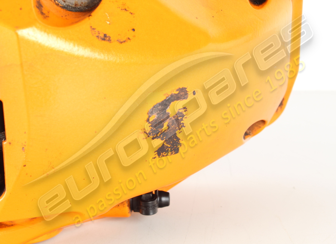 USADA LAMBORGHINI PINZA DE FRENO 21 CERÁMICA 10K. NÚMERO DE PIEZA 4M0615106KM (3) usada lamborghini pinza de freno 21 cerámica 10k. número de pieza 4m0615106km (3)