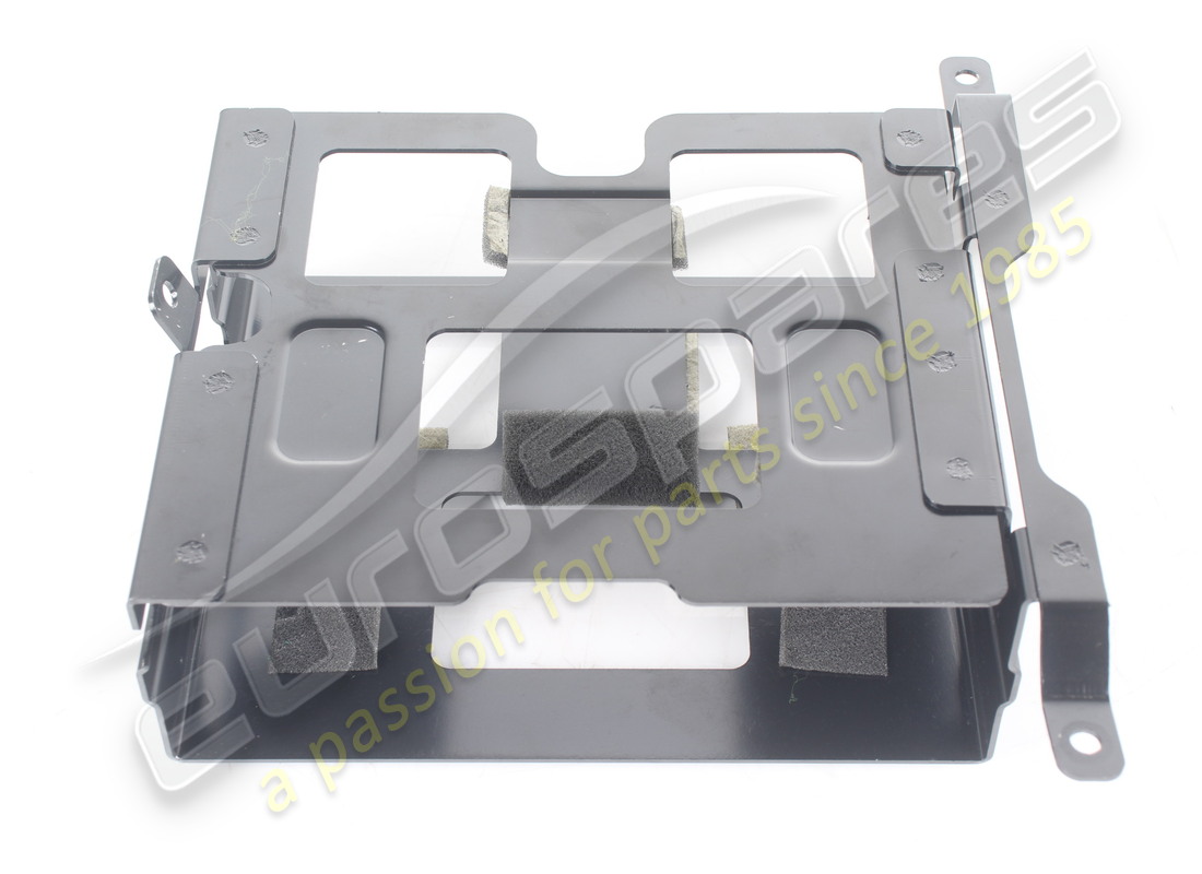 SOPORTE DE UNIDAD PRINCIPAL USADO Ferrari, SOPORTE COMPLETO. NÚMERO DE PIEZA 88318700 (1)