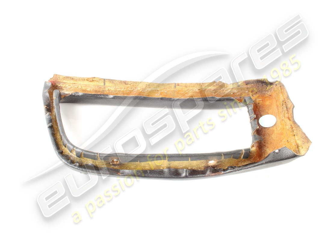 USADO FERRARI MOLDURA RHD NÚMERO DE PIEZA 62336400 (2) usado ferrari moldura rhd número de pieza 62336400 (2)