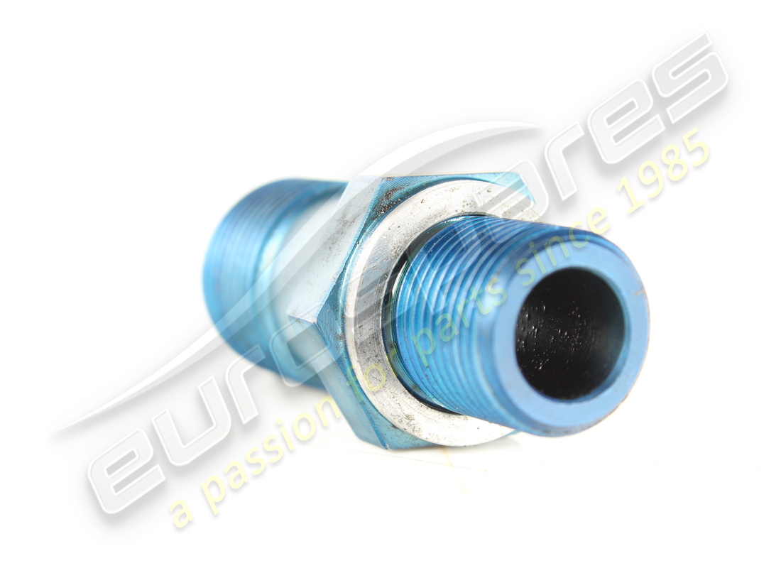 unión de radiador de aceite maserati usada. número de pieza 181527 (3)