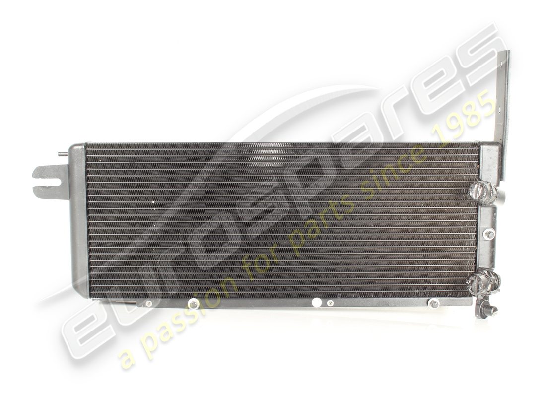 RADIADOR DE ACEITE DE MOTOR USADO Ferrari. NÚMERO DE PIEZA 277227 (1)