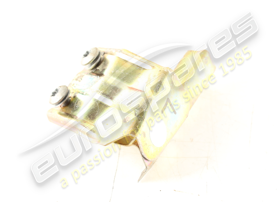 guía de vidrio trasero izquierdo maserati usada. número de parte 67271500 (1)