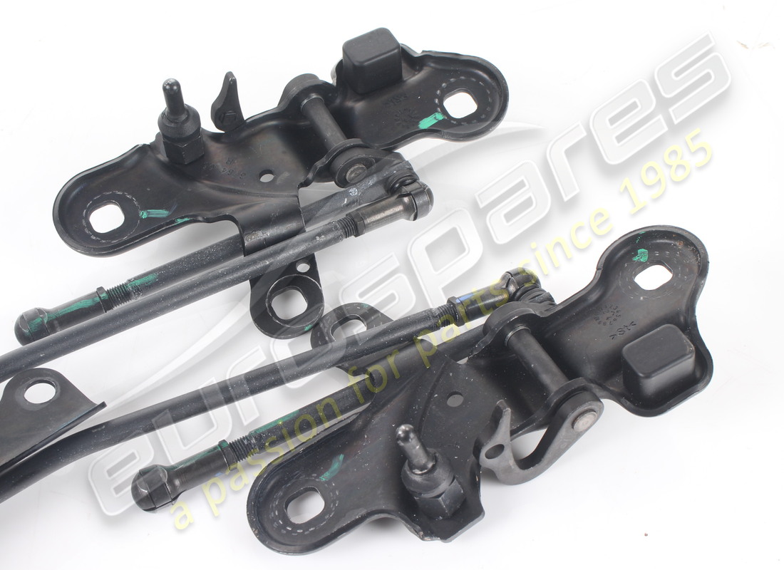 SISTEMA DE CIERRE COMPLETO USADO FERRARI. NÚMERO DE PIEZA 83977800 (6) sistema de cierre completo usado ferrari. número de pieza 83977800 (6)