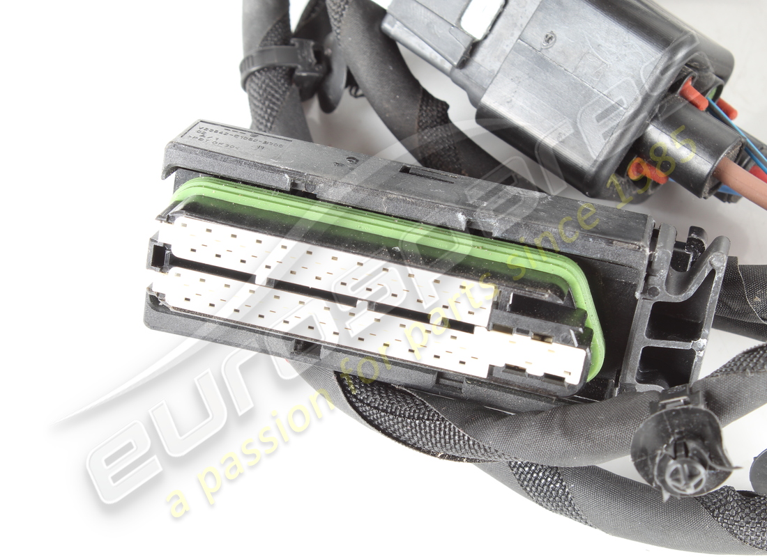 usado ferrari briglia sollevatore. número de parte 920015 (2)