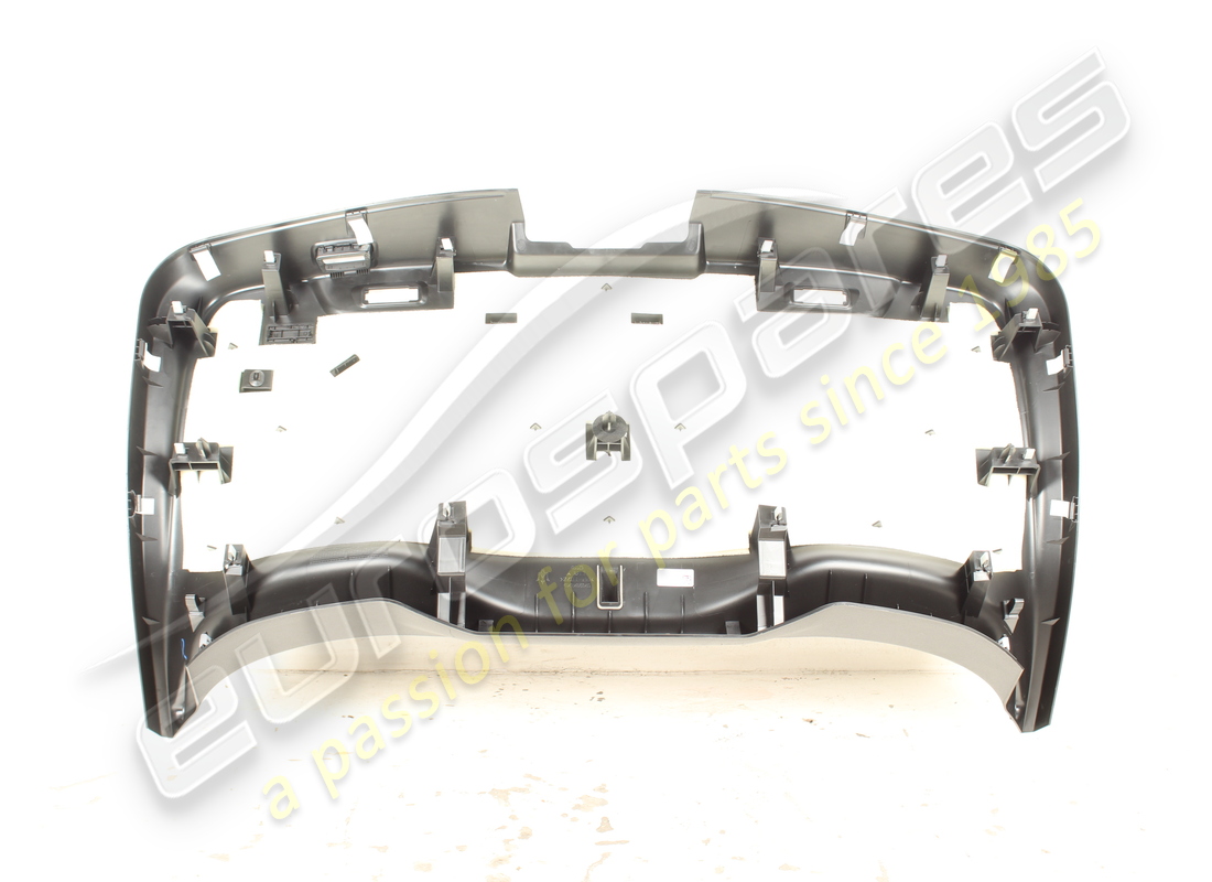 panel inferior usado maserati. número de pieza 670286747 (2)