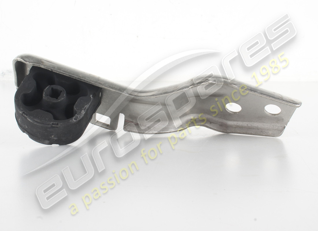 nuevo maserati soporte trasero izquierdo tubo de escape. número de pieza 670174966 (3)