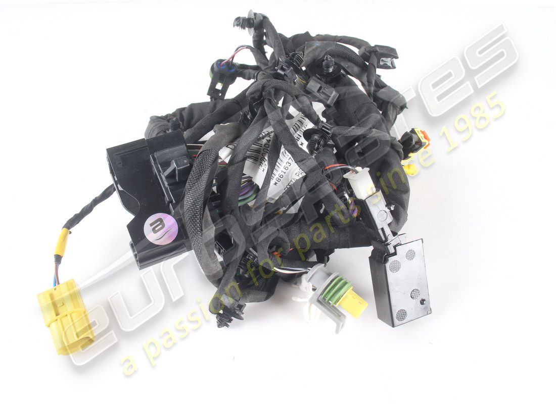 Cableado de puerta de pasajero usado Ferrari. Número de pieza 338616 (1) Cableado de puerta de pasajero usado Ferrari. Número de pieza 338616 (1)