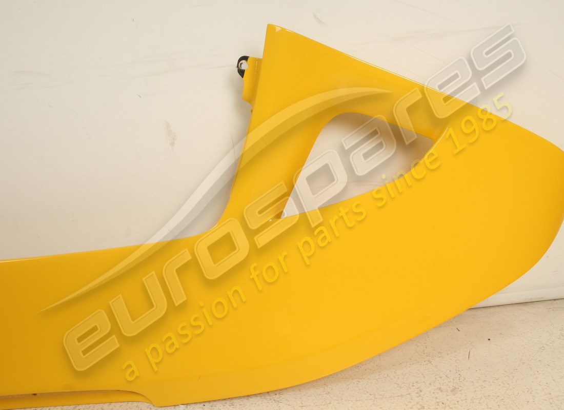 nuevo (otro) ferrari spoiler trasero completo. número de parte 949122 (3)