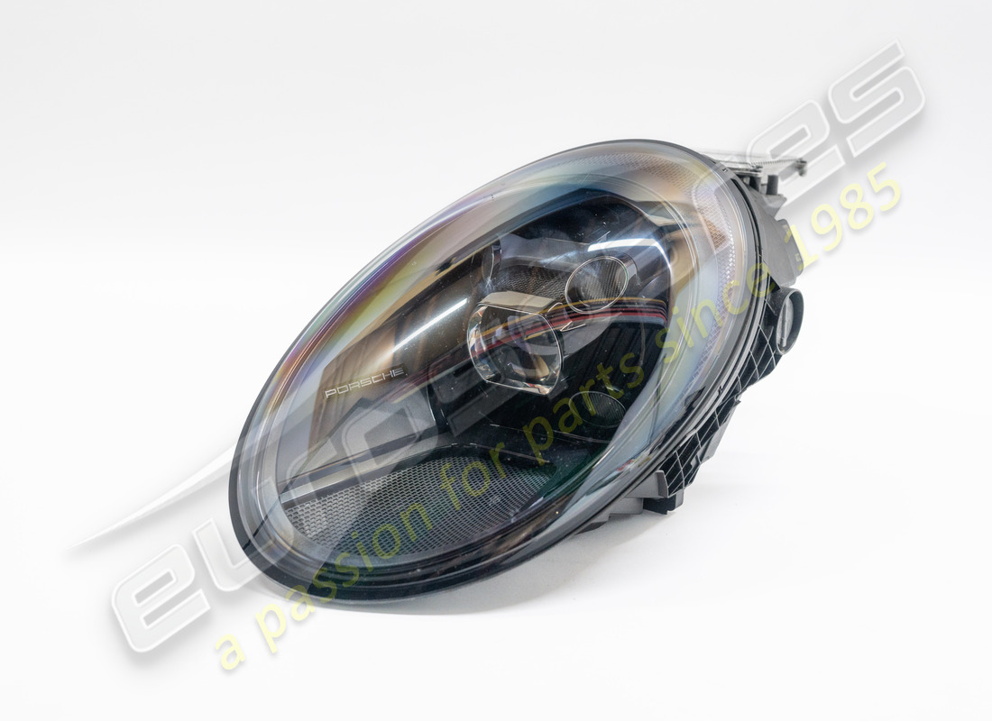 FARO LED USADO Porsche. NÚMERO DE PIEZA 992941754F (1)