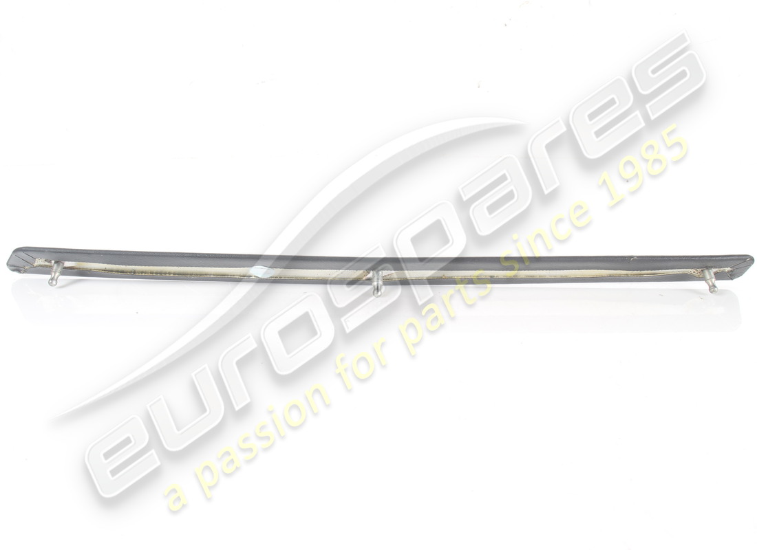 MOLDURA GTS FERRARI RH USADA. NÚMERO DE PARTE 60355906 (2) moldura gts ferrari rh usada. número de parte 60355906 (2)