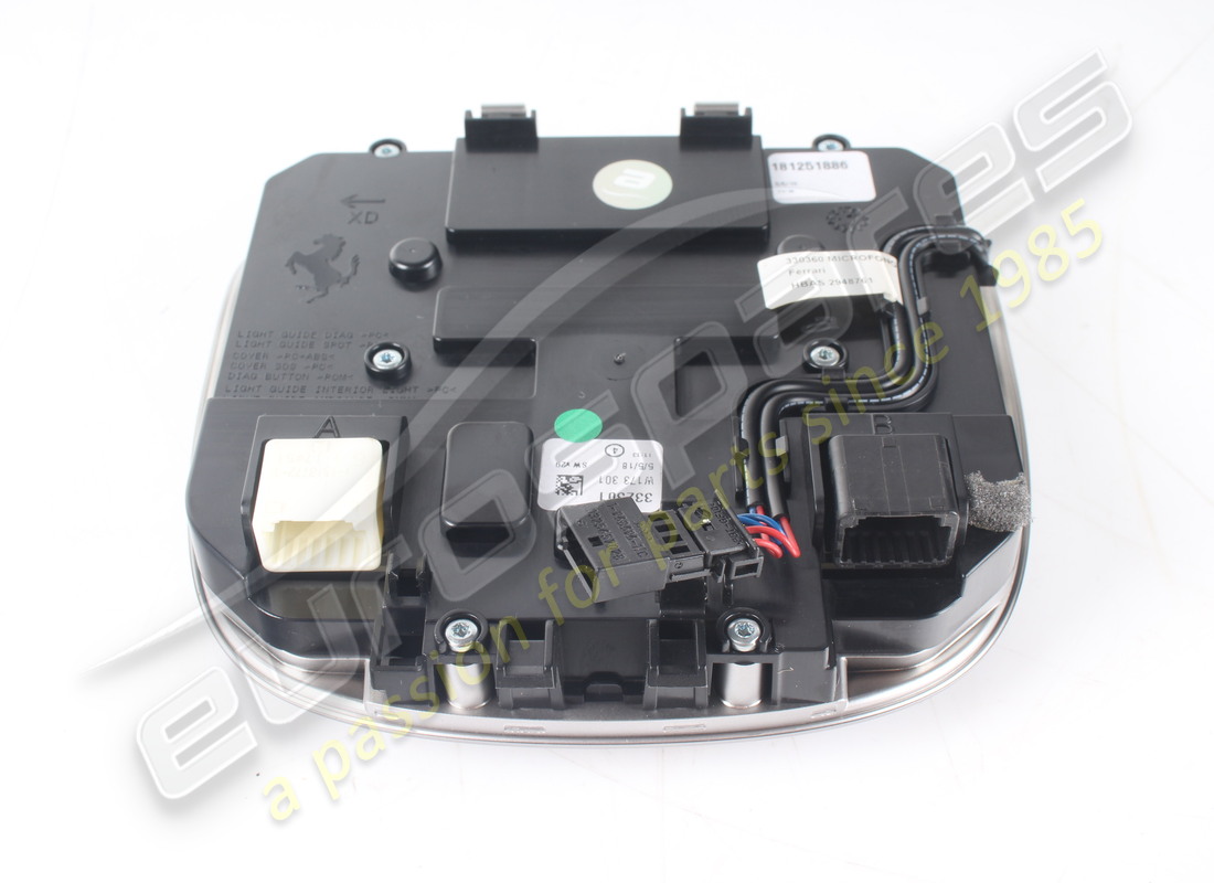 UNIDAD DE LUZ DE TECHO CENTRAL FERRARI USADA. NÚMERO DE PARTE 332301 (6) unidad de luz de techo central ferrari usada. número de parte 332301 (6)