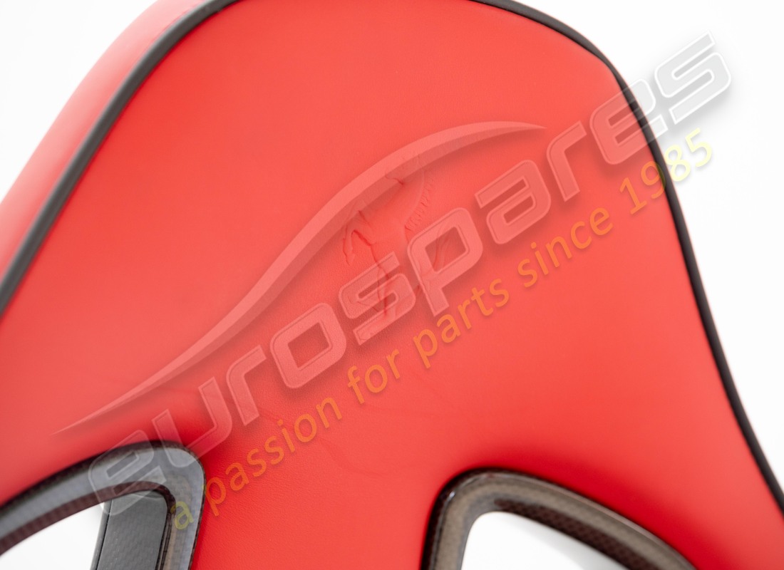 USED FERRARI CARBON SEATS (RHD). PART NUMBER EAP1552588 (13) used ferrari carbon seats (rhd). part number eap1552588 (13)