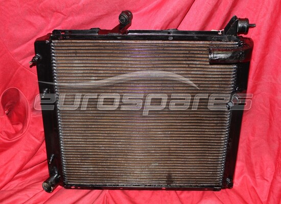 reacondicionado ferrari número de pieza del radiador de agua 180895