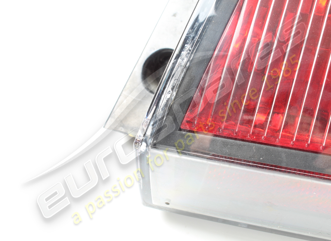 luz trasera lamborghini usada. número de parte 410945096a (2)