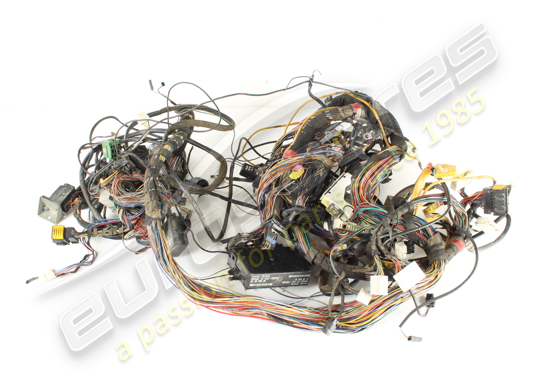 Cable de conexión del panel frontal Ferrari dañado. Número de pieza 171033 (1)