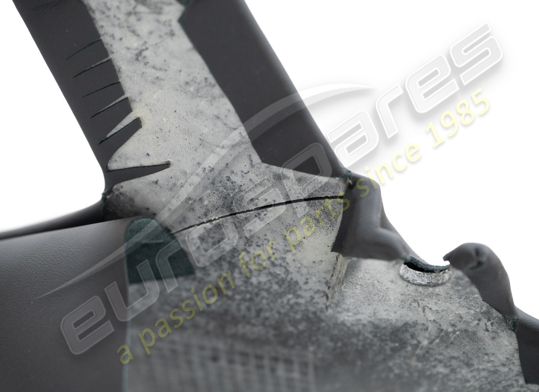 DAMAGED FERRARI CENTRE CONSOLE UNIT STRUCTUR. PART NUMBER 83577712 (6) damaged ferrari centre console unit structur. part number 83577712 (6)