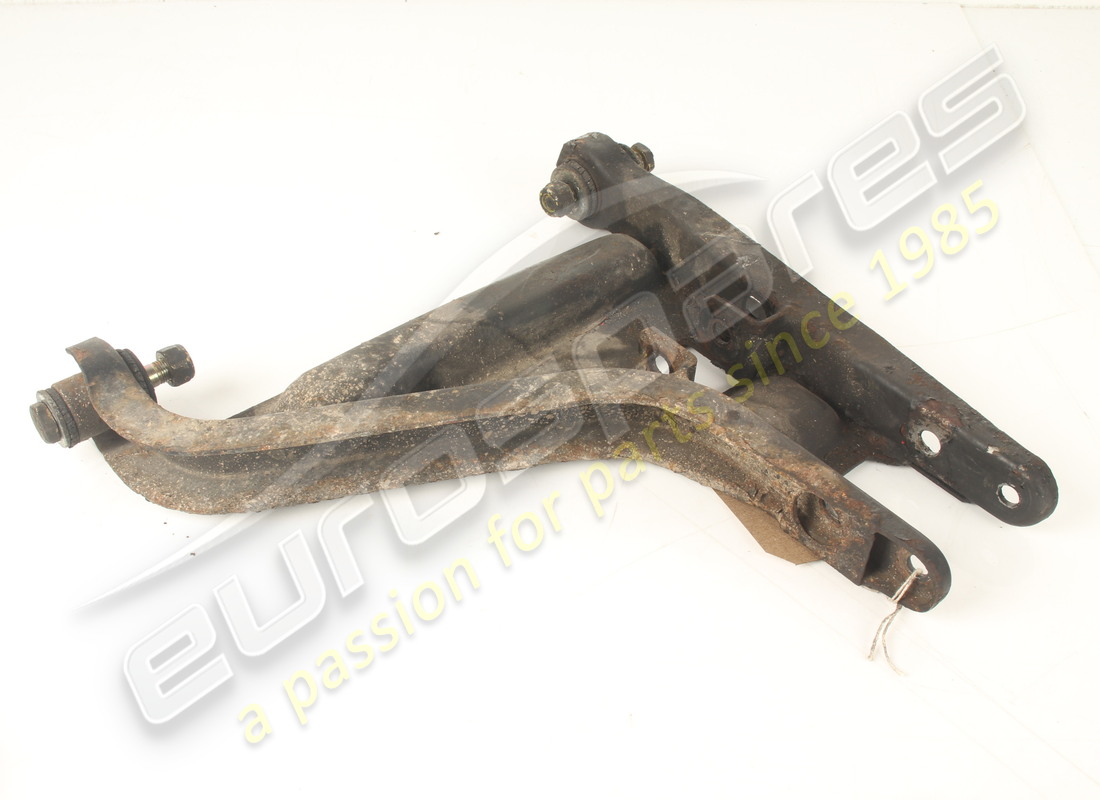 USED FERRARI LH FRONT SUSPENSION LOWER LEVER . PART NUMBER 115707 (1)