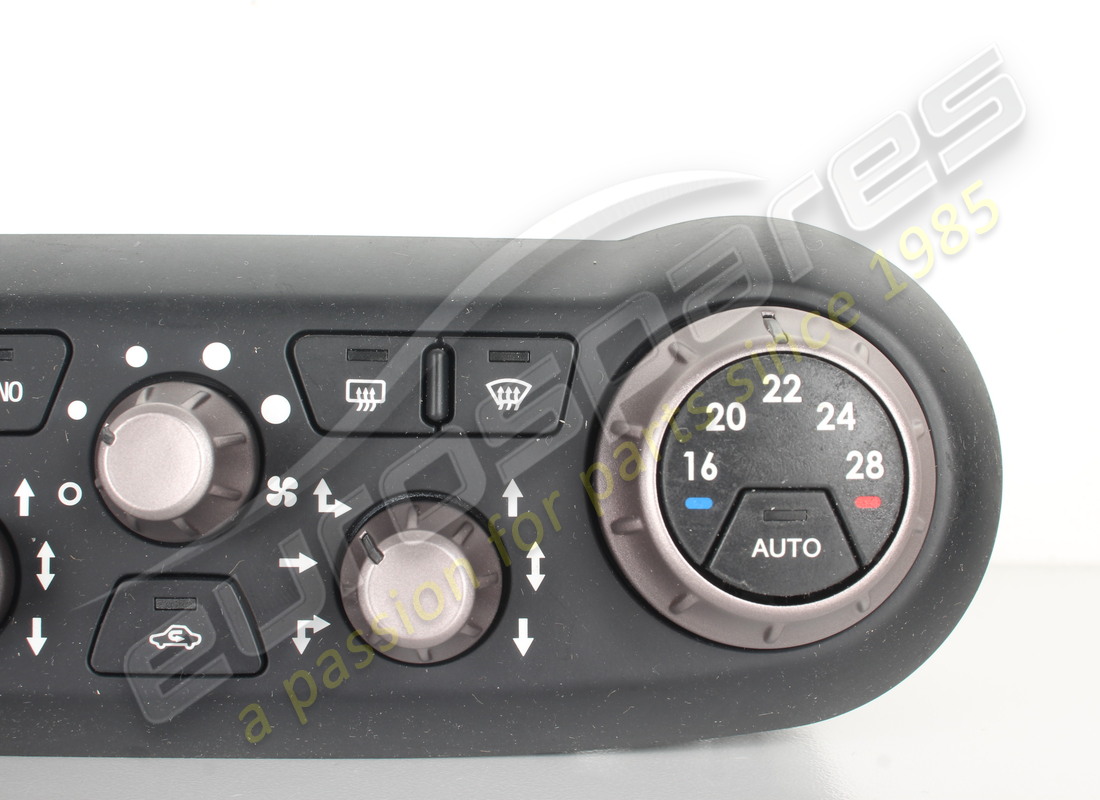 nuevo (otro) ferrari panel de control de aire acondicionado. número de pieza 267691 (3)