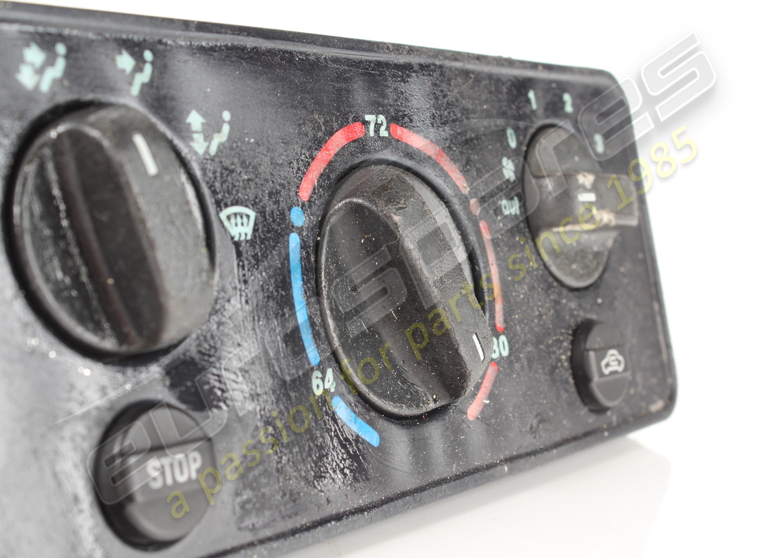 tablero de control de aire acondicionado usado ferrari. número de pieza 65191800 (2)