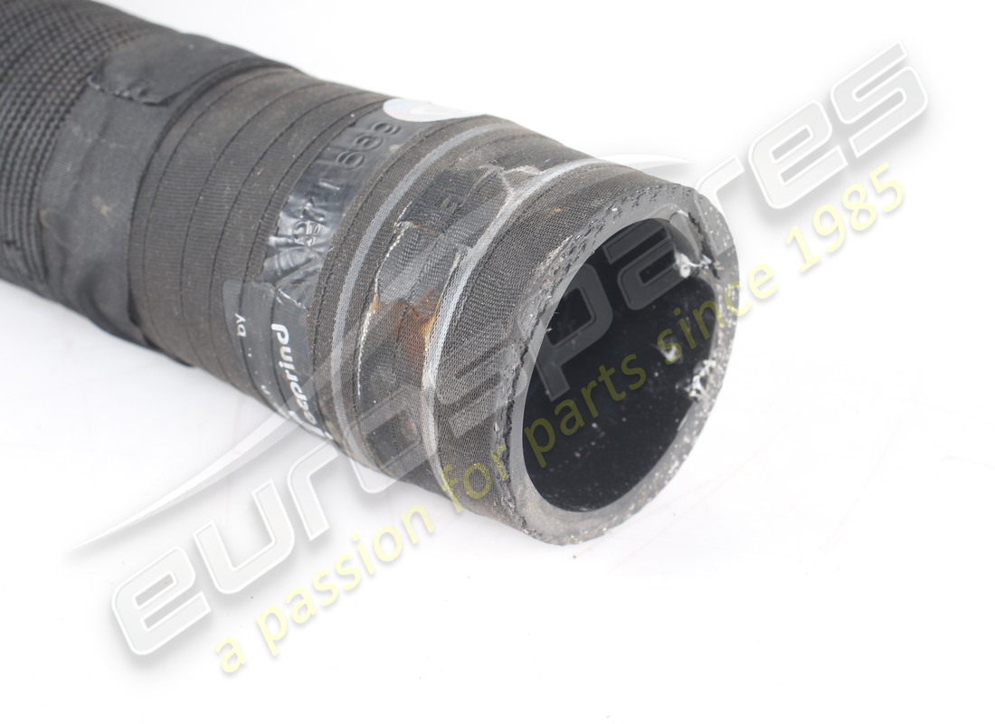 MANGUERA DE AGUA USADA FERRARI DEL MOTOR AL VARIADOR. NÚMERO DE PIEZA 271689 (2) manguera de agua usada ferrari del motor al variador. número de pieza 271689 (2)