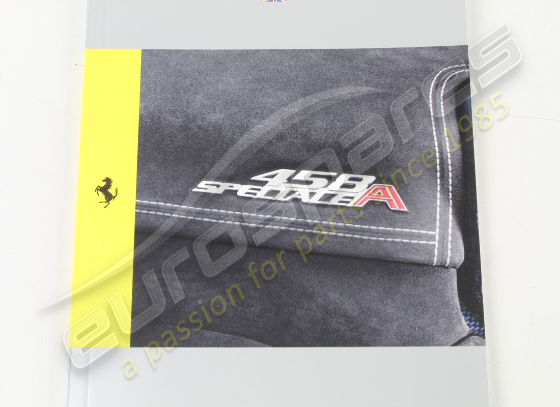 NUEVA GUÍA DE REFERENCIA RÁPIDA FERRARI. NÚMERO DE PIEZA 86894800 (3) nueva guía de referencia rápida ferrari. número de pieza 86894800 (3)