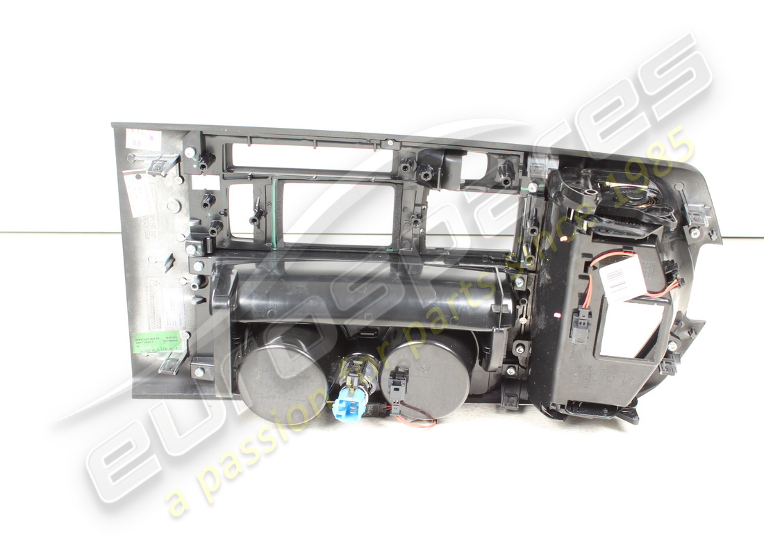 nuevo maserati guantera central lhd número de pieza 670163337 (3)