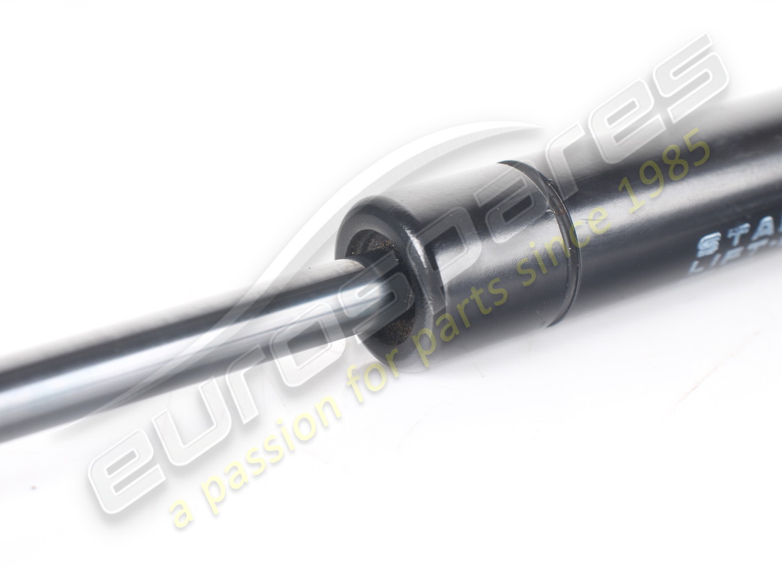 RESORTE DE GAS FERRARI USADO. NÚMERO DE PARTE 69767900 (3) resorte de gas ferrari usado. número de parte 69767900 (3)