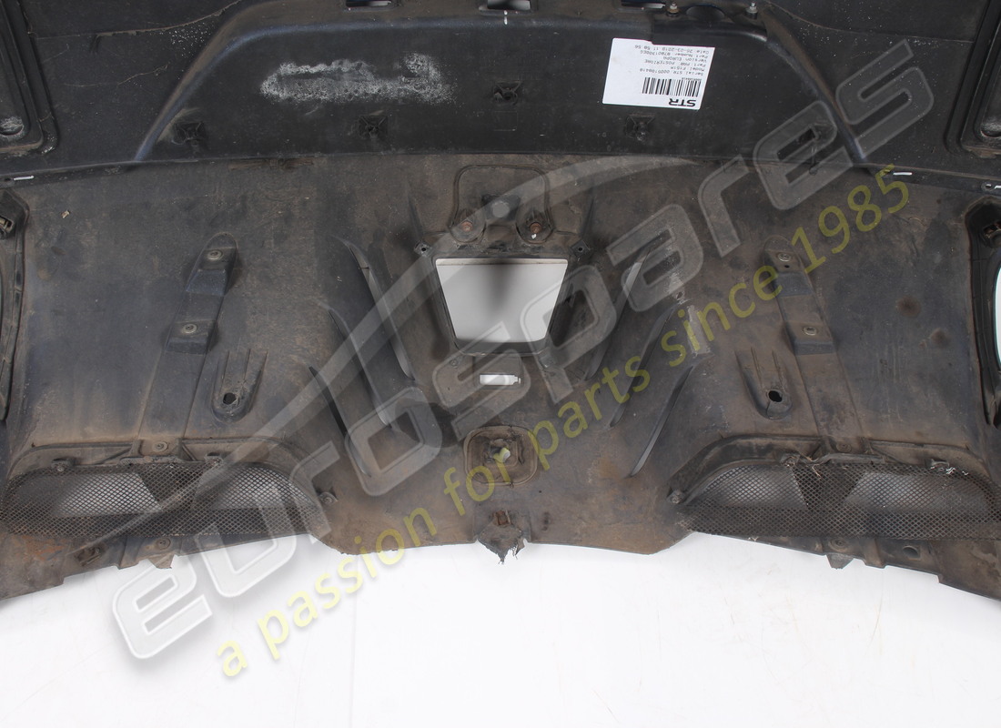 PARACHOQUES TRASERO FERRARI DAÑADO. NÚMERO DE PARTE 89047210 (10) parachoques trasero ferrari dañado. número de parte 89047210 (10)