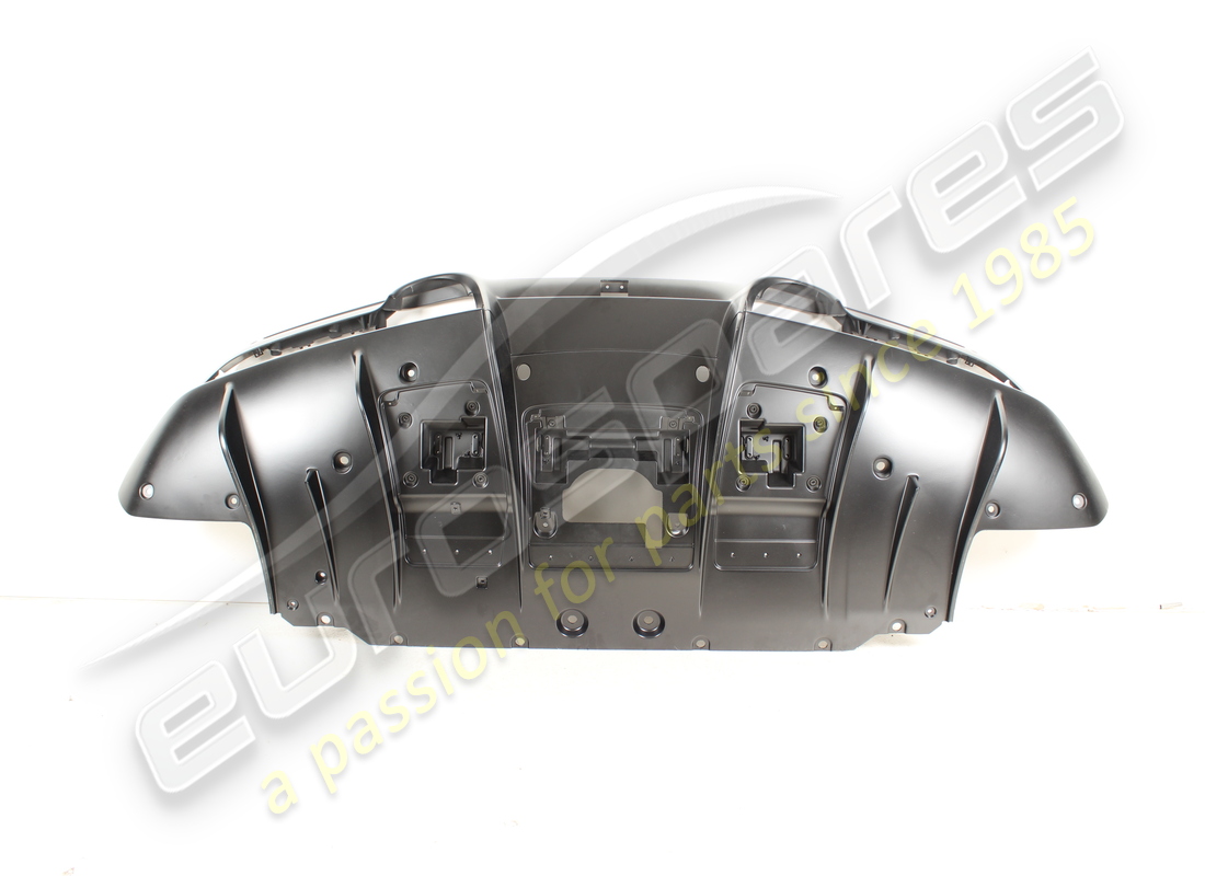 difusor trasero dañado ferrari. número de pieza 877913 (2)