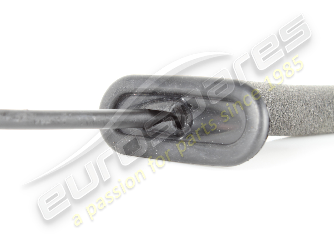 USADO FERRARI PUERTO INTERNA BOWDEN MANIGLIA. NÚMERO DE PARTE 980005 (5) usado ferrari puerto interna bowden maniglia. número de parte 980005 (5)