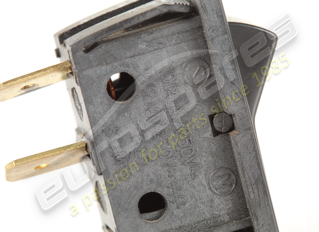 USED FERRARI GLOVE BOX LIGHT SWITCH. PART NUMBER 60743000 (3) used ferrari glove box light switch. part number 60743000 (3)