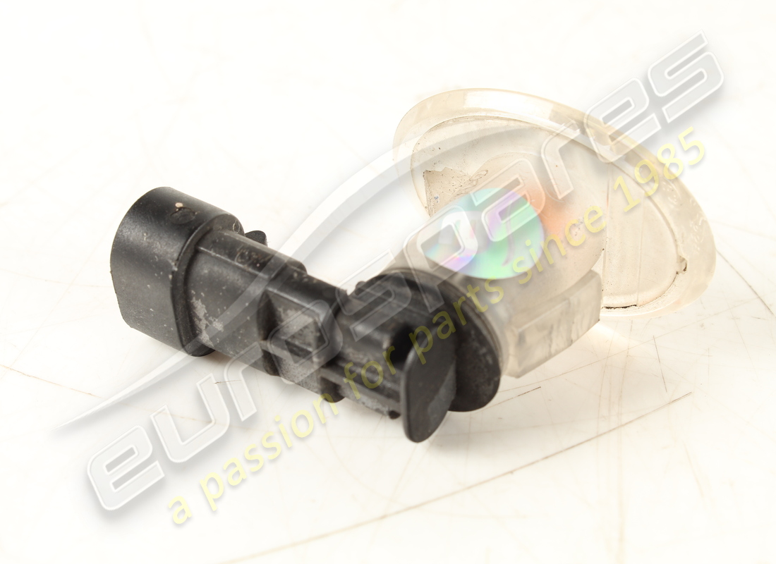 repetidor de luz lateral usado maserati. número de pieza 247024 (1)