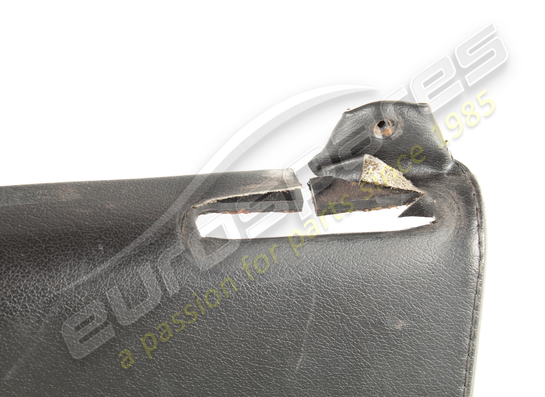 panel recortado izquierdo ferrari usado. número de parte 61189900 (3)