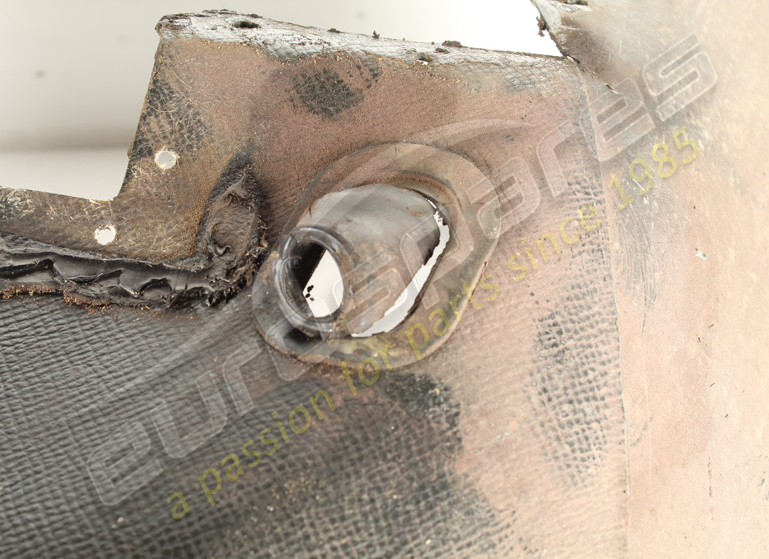 PASO DE RUEDA DELANTERO IZQUIERDO USADO FERRARI. NÚMERO DE PIEZA 60615800 (4) paso de rueda delantero izquierdo usado ferrari. número de pieza 60615800 (4)