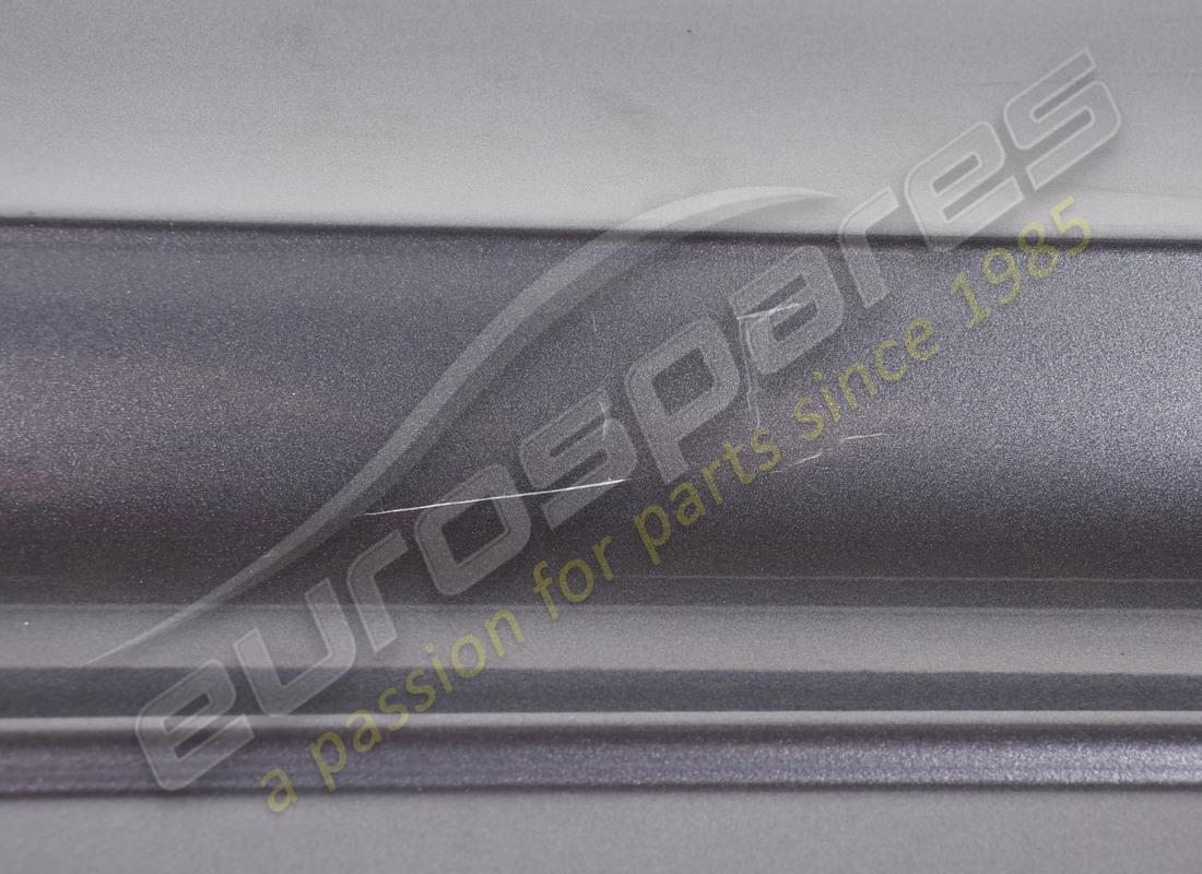 usado maserati faldón lateral izquierdo mc stradale. número de pieza 83535900 (4)