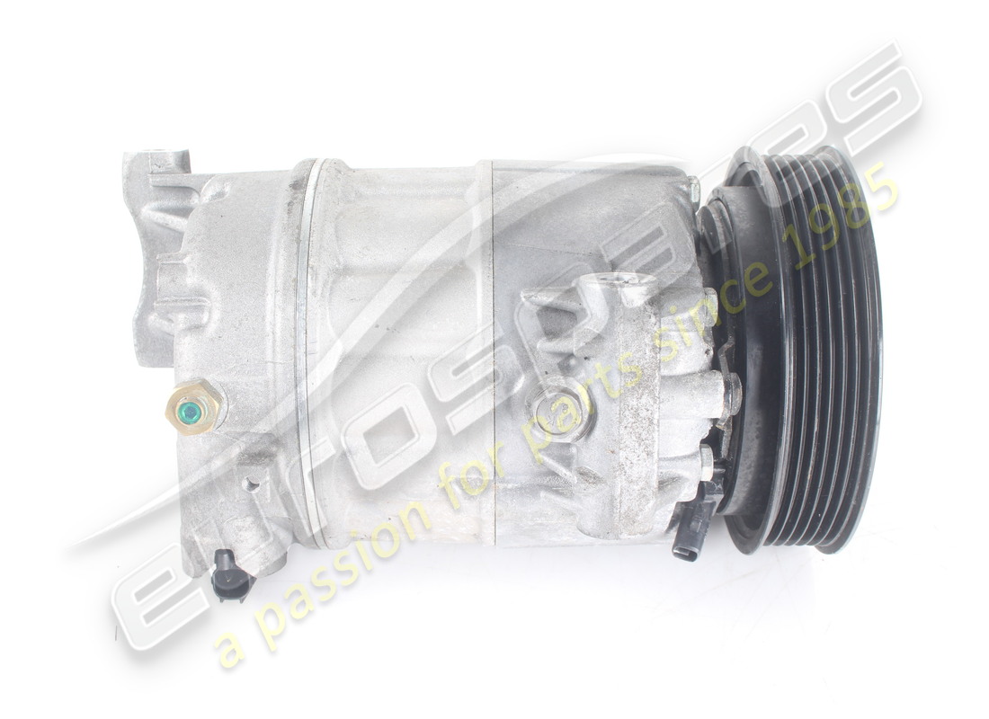 compresor de aire acondicionado ferrari usado. número de parte 333331 (3)