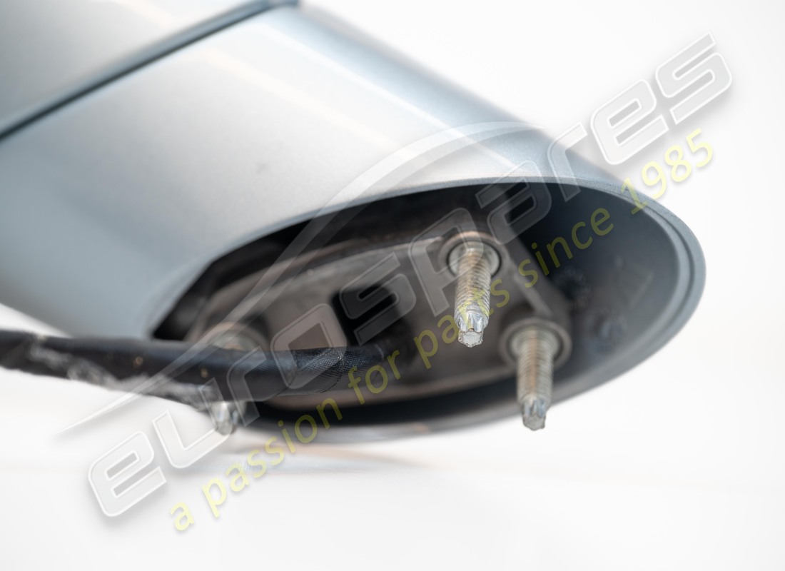 nuevo (otro) ferrarivista trasera exterior izquierda completa. número de parte 69877410 (5)